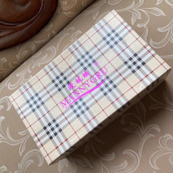 🌸 GONE…DONATED - Picture 11 of 11